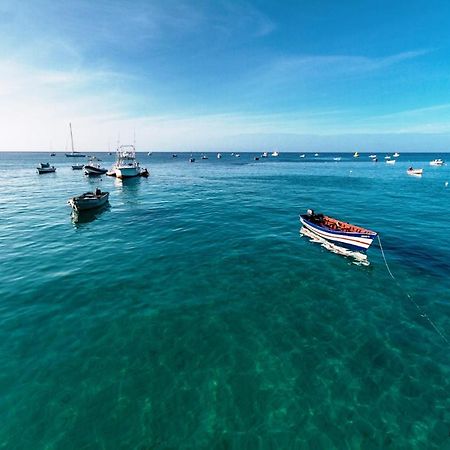 Hostels Holiday Cape Verde サンタ・マリア エクステリア 写真