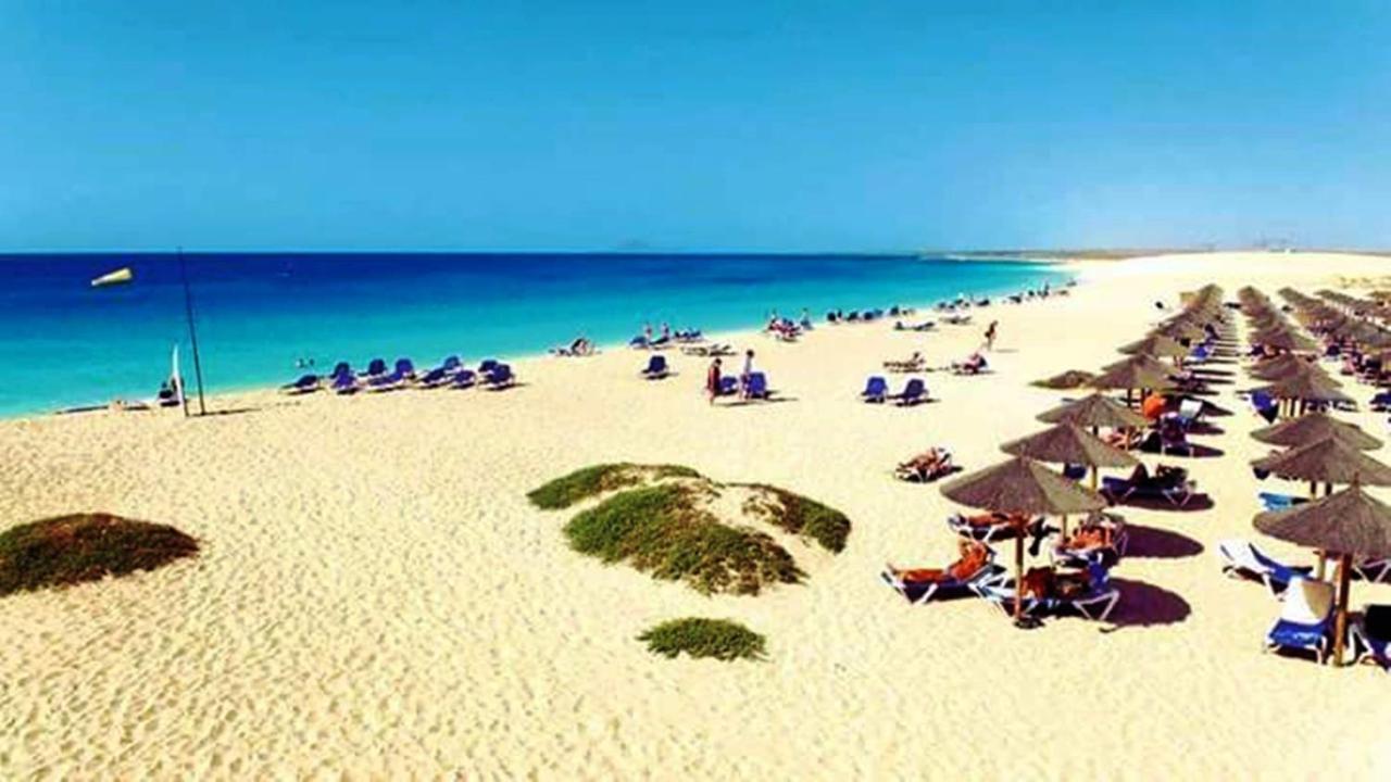 Hostels Holiday Cape Verde サンタ・マリア エクステリア 写真