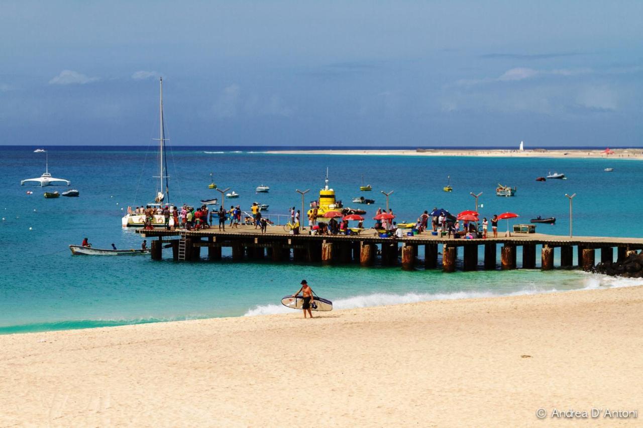 Hostels Holiday Cape Verde サンタ・マリア エクステリア 写真
